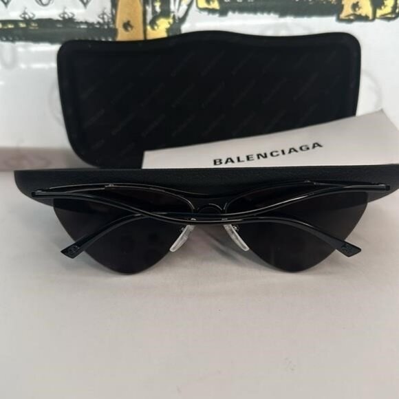 New Authentic Balenciaga BB0093S 001 Curve Cat Sunglasses - Picture 11 of 13
